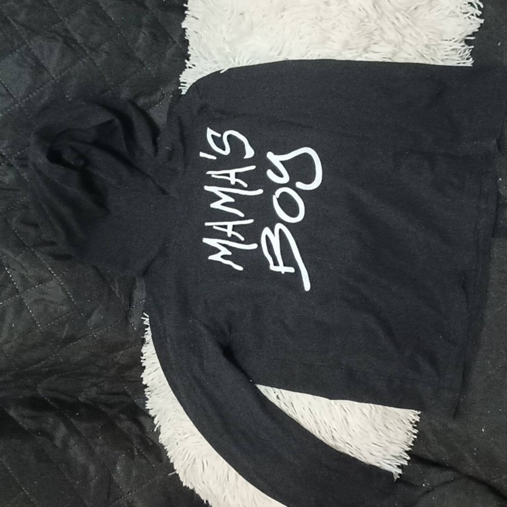 Mamas Boy T-shirt hoodie